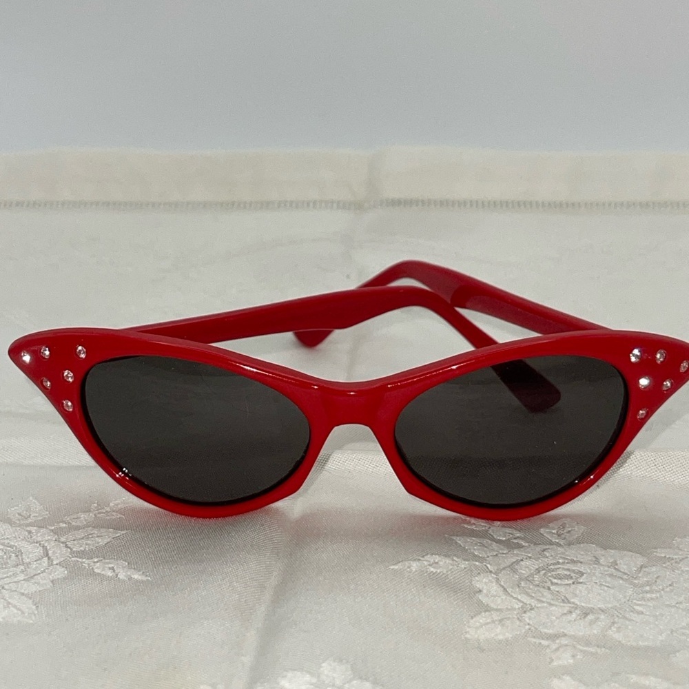 Red Cat Eye Sunglasses Rhinestone Retro Petite Youth Small Fit Women